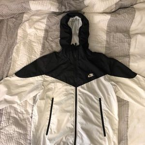 Men’s Nike Windbreaker Size Large